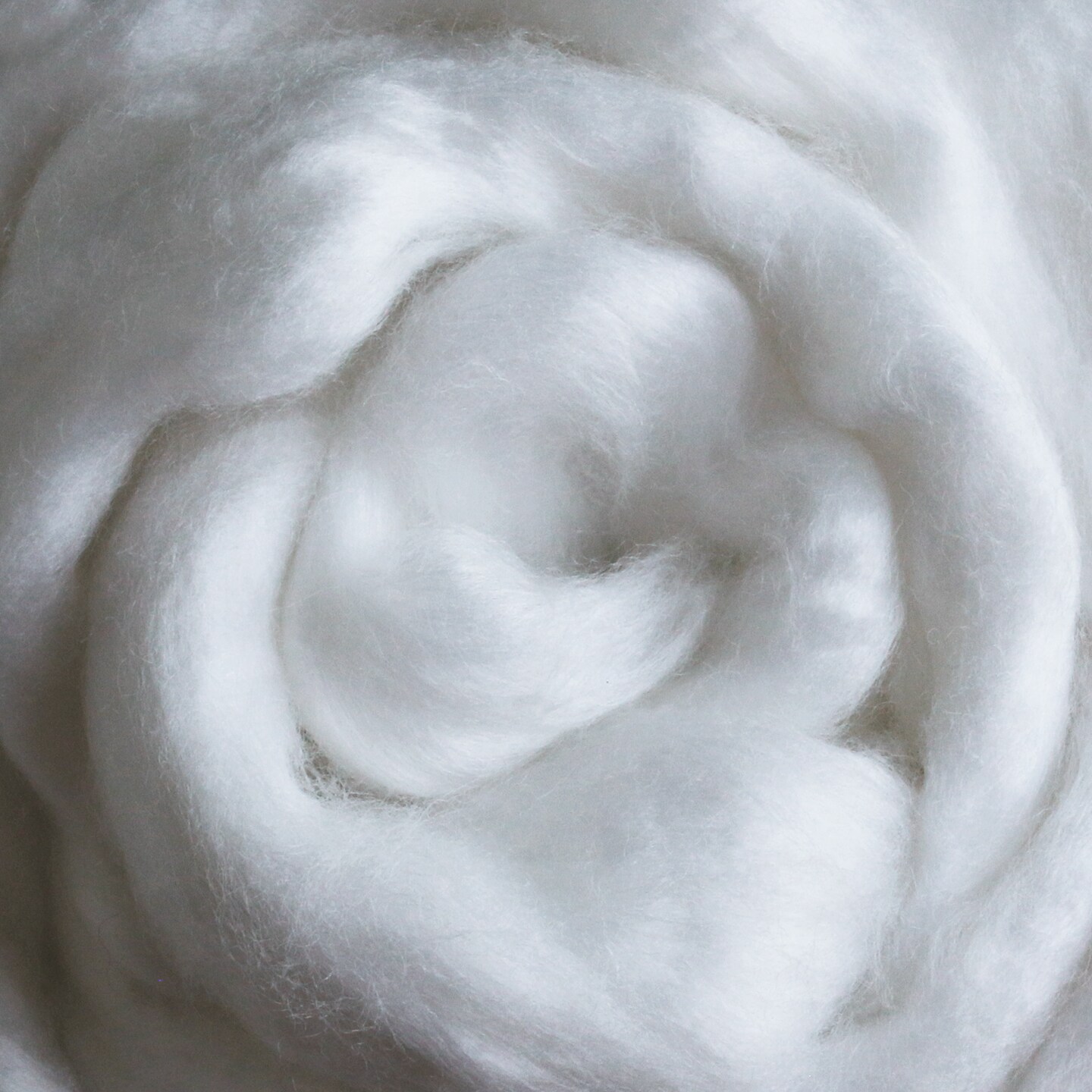 2oz Pearl Infused Cellulose Fiber: Natural White, Undyed, Unbleached, Soft Combed Top Roving
