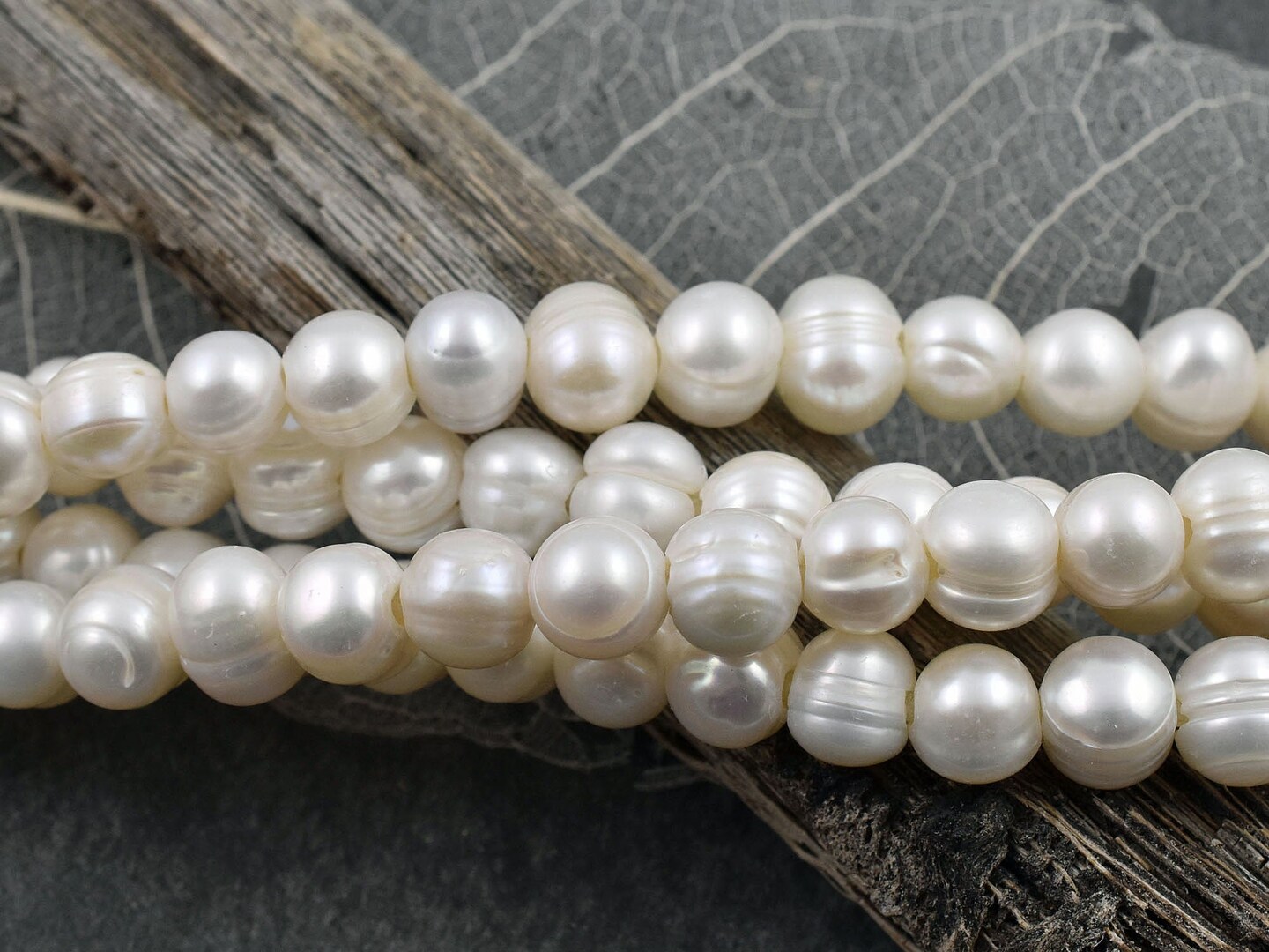 9mm Cream Large Hole Fresh Water Potatoe Pearls (8&#x22; Strand)