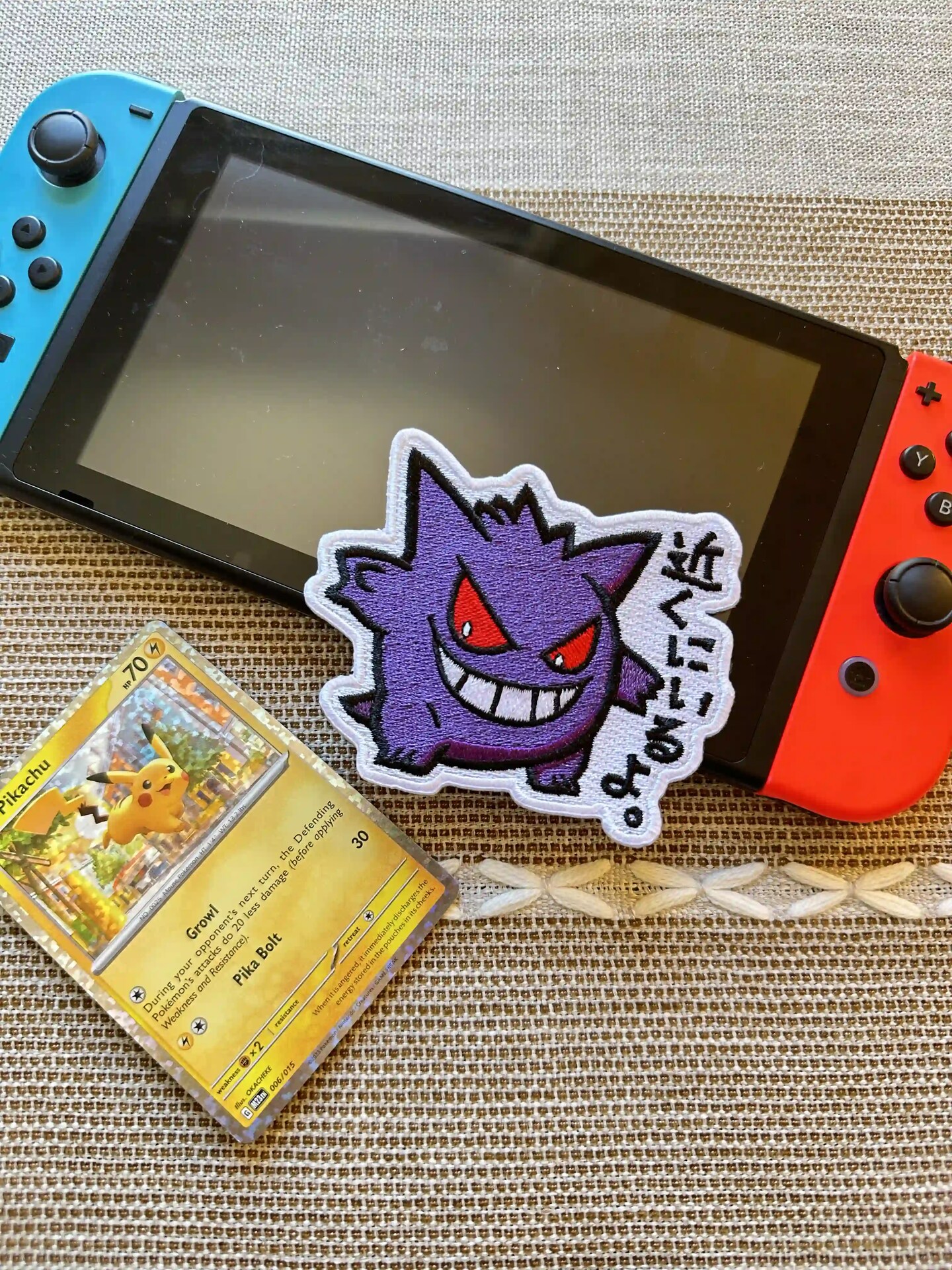 How to solo defeat Mega Gengar in Pokemon GO Mega Raids