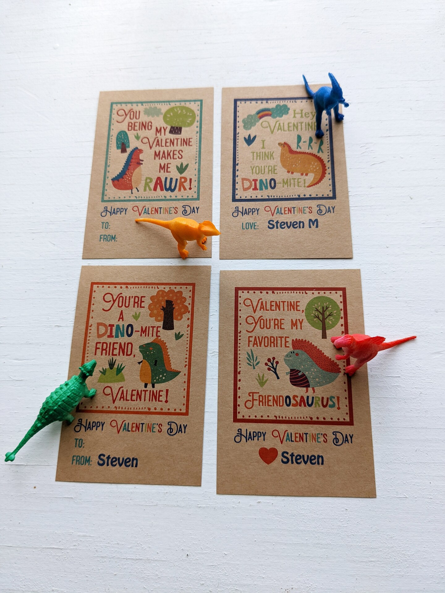 Clearance,Children's Memorial Day Gift Funny Dinosaur Memorial Day Exchange  Card Boys And Girls School Class Class Party 