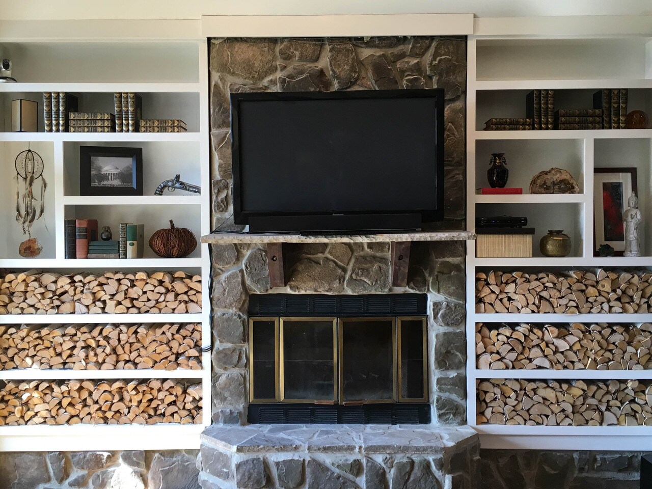 Wilson Maple Split Firewood- Seasoned Natural Kiln Dried