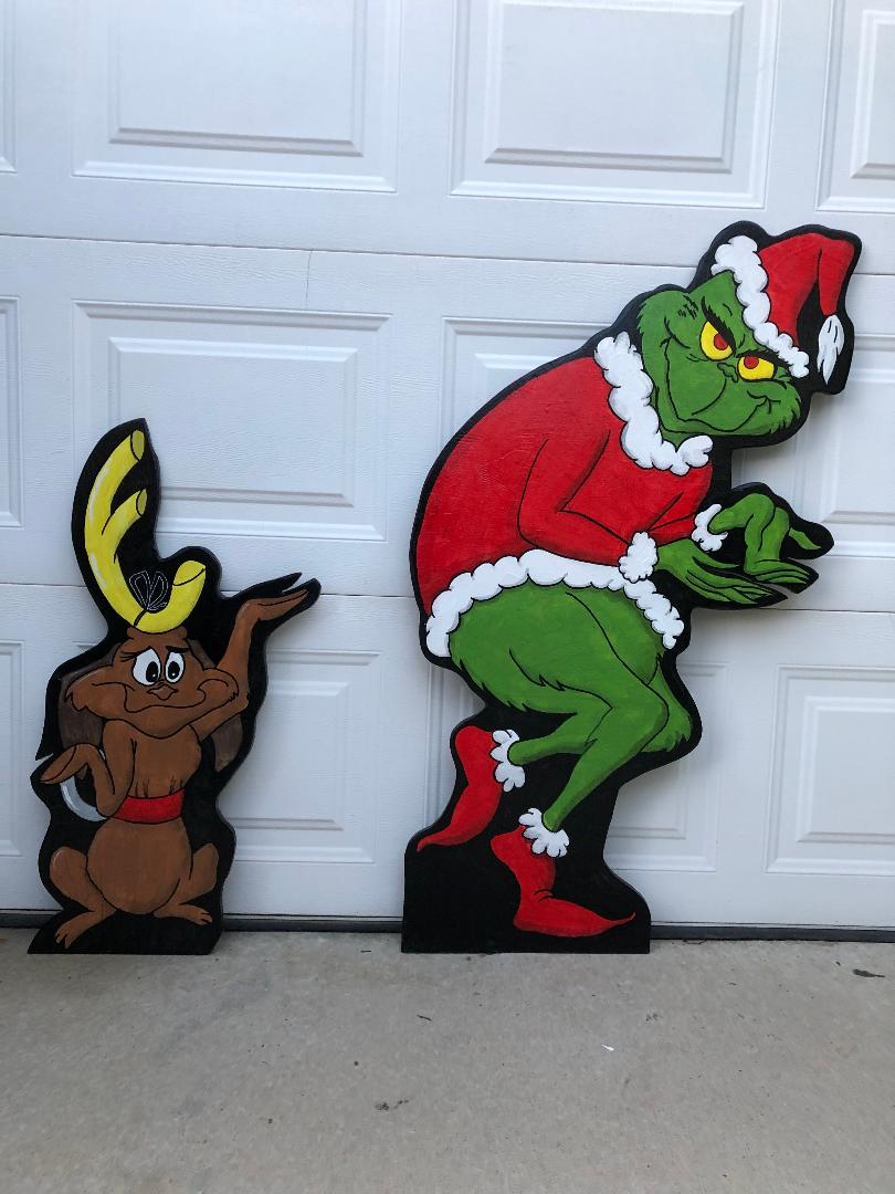 THE store GRINCH MAX WOOD SIGN/CHRISTMAS /THE GRINCH WHO STOLE CHRISTMAS