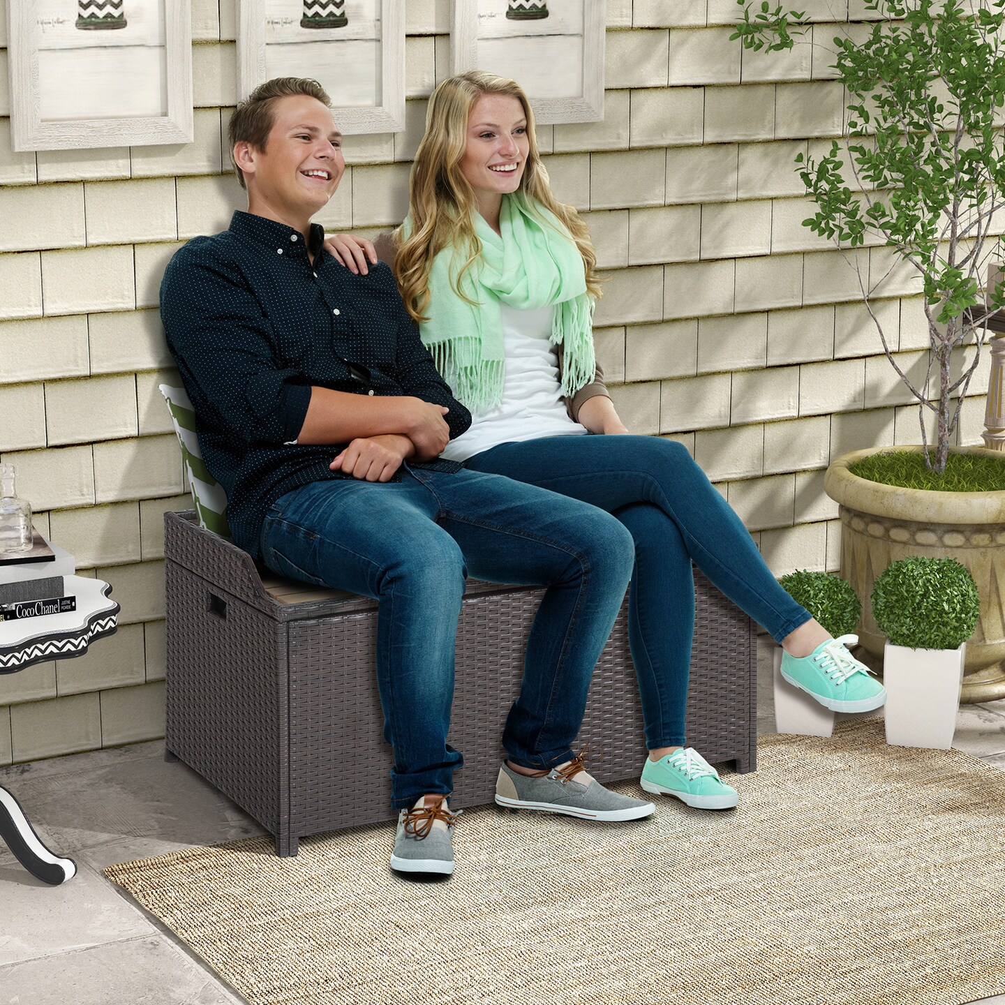 45 Gallon Outdoor Storage Box Bench with Zippered Liner