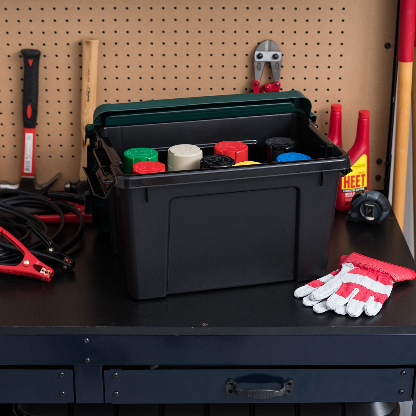 IRIS USA Lockable Heavy Duty Plastic Storage Bins Container with Lids and Secure Latching Buckles