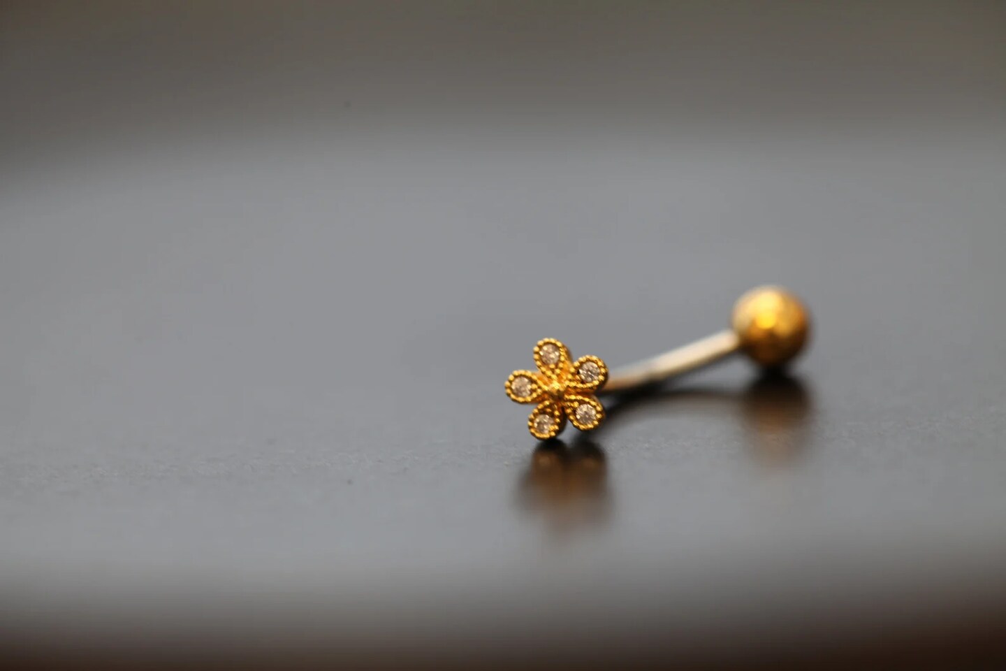 Tiny Round Flower Belly Ring product 2
