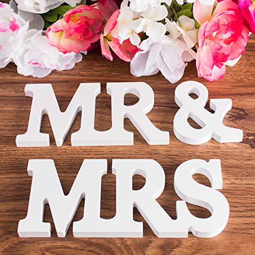 White Wooden Mr and Mrs Signs Wedding Present for Party Table Top Dinner Decoration, Display Stand Figures, Home Wall