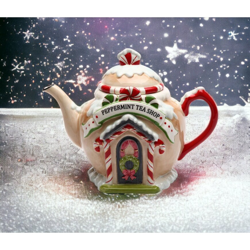 Ceramic Christmas Decor Santas Village Teapot, tea Kettle for Tea for tea lovers