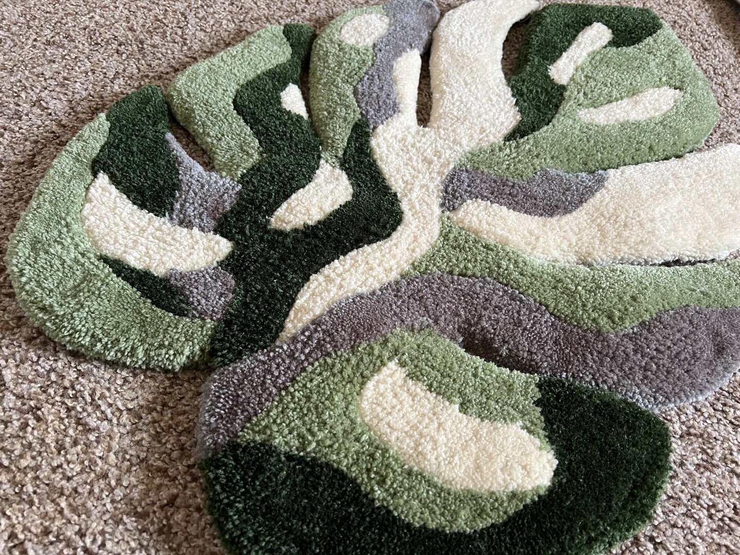 Learn to make your own amazing beautiful rugs