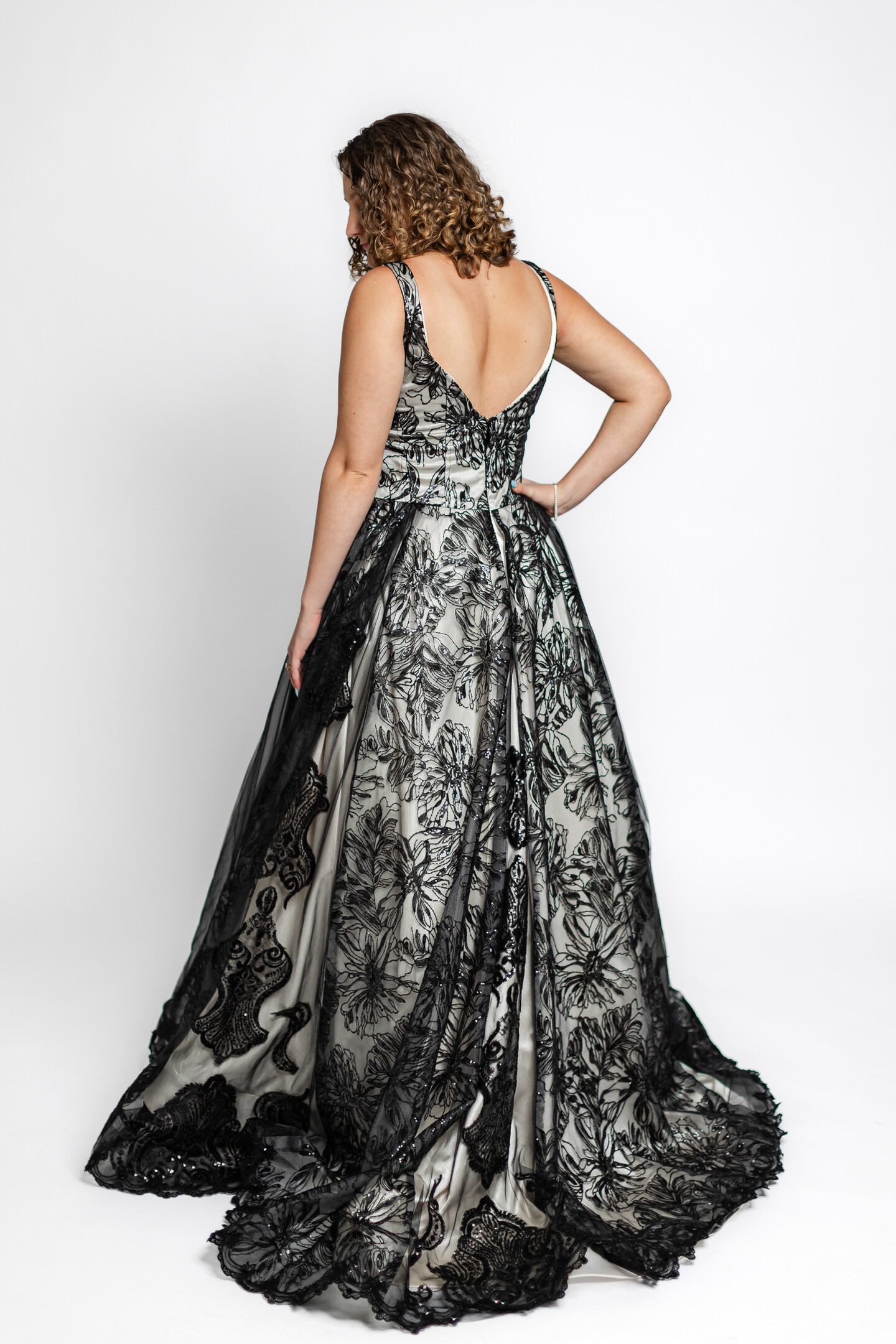 slim fit dress slacks Polina Ivanova Atelier | Verona in Chantilly lace