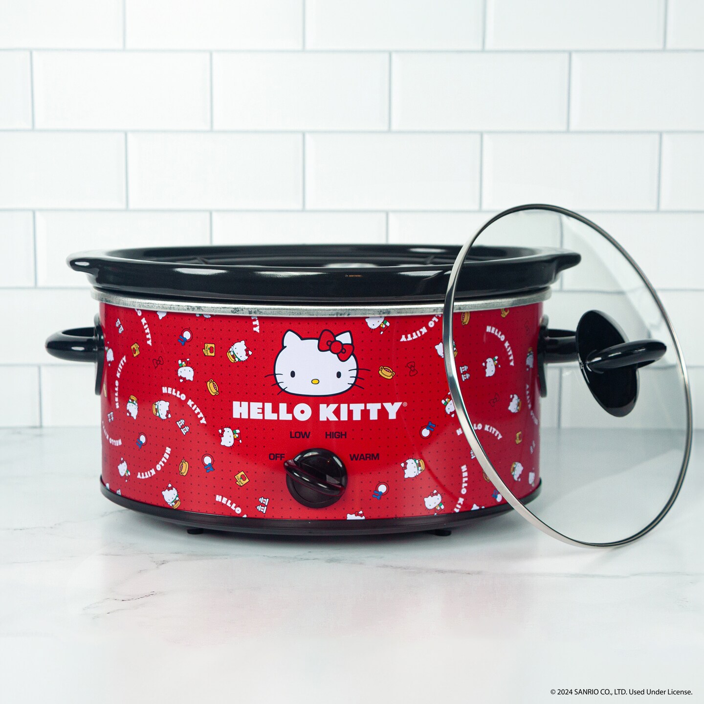 Uncanny Brands Hello Kitty 5-Quart Slow Cooker