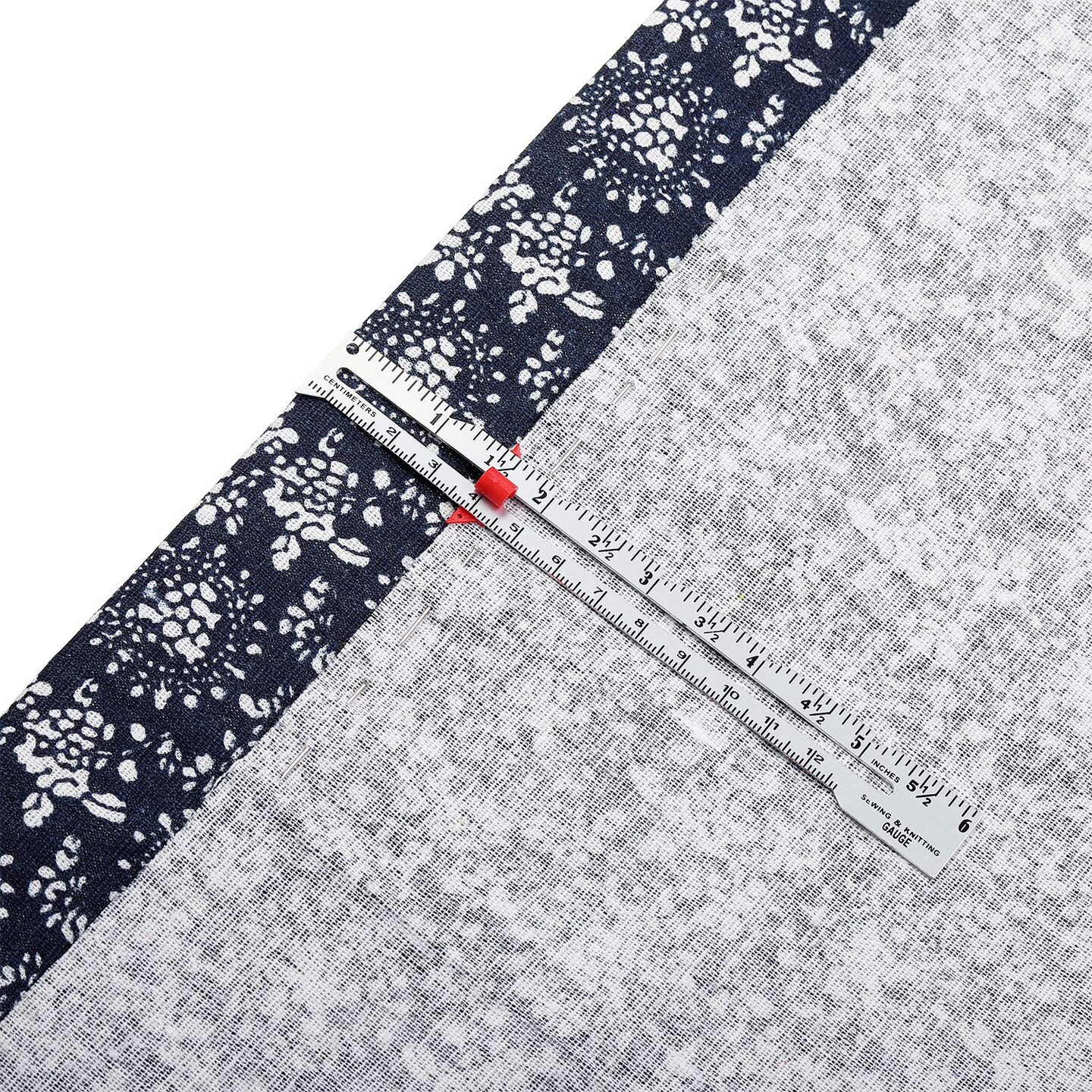 3 PCS Sewing Gauge Sewing Measuring Tool Metal Sliding Gauge Fabric Quilting Ruler Seam Measuring Gauge for DIY Fabric Crafts Quilting Knitting Sewing Hemming Measuring Supplies, 3 Styles