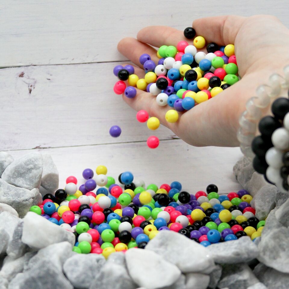 800 PCS Acrylic and Metal Filigree Beads