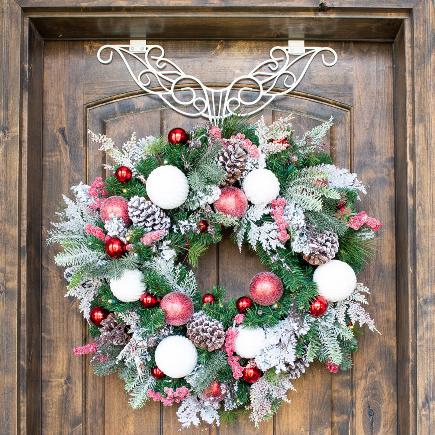 30 in. Lighted Christmas Wreath - Frosted Wonderland