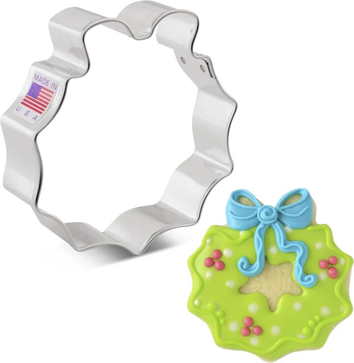 Ann Clark Christmas Wreath Cookie Cutter, 3.5&#x22;