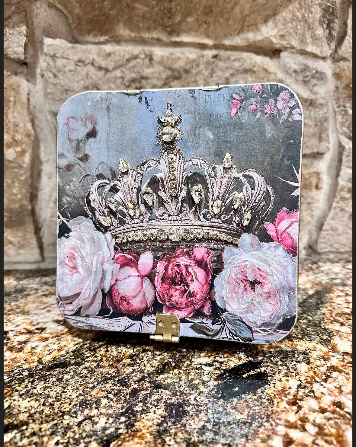 Decorative crown metal box vintage rose embellished unique gift handmade diy jewelry box trinket box product 2