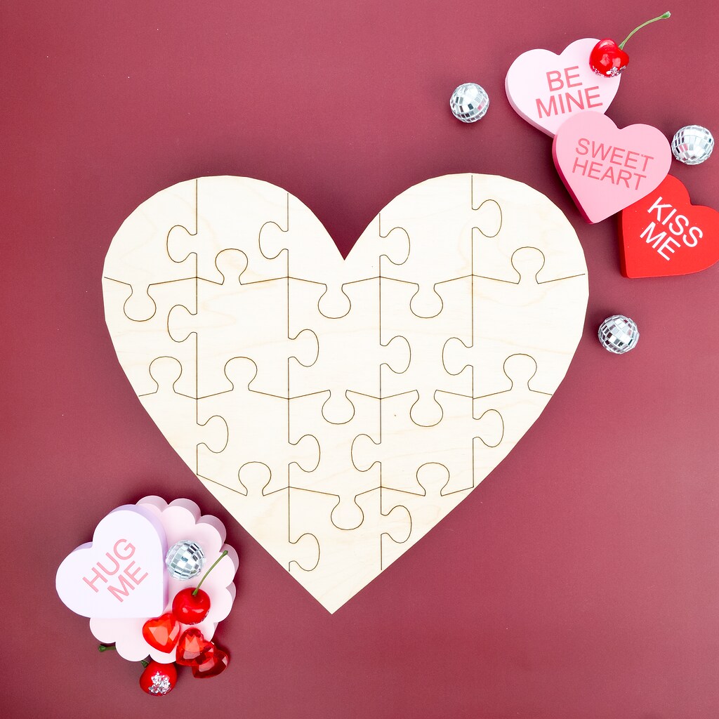 Puzzle Heart Wood Cutout, From 4”-23”, Valentine Craft/Decor | Woodpeckers