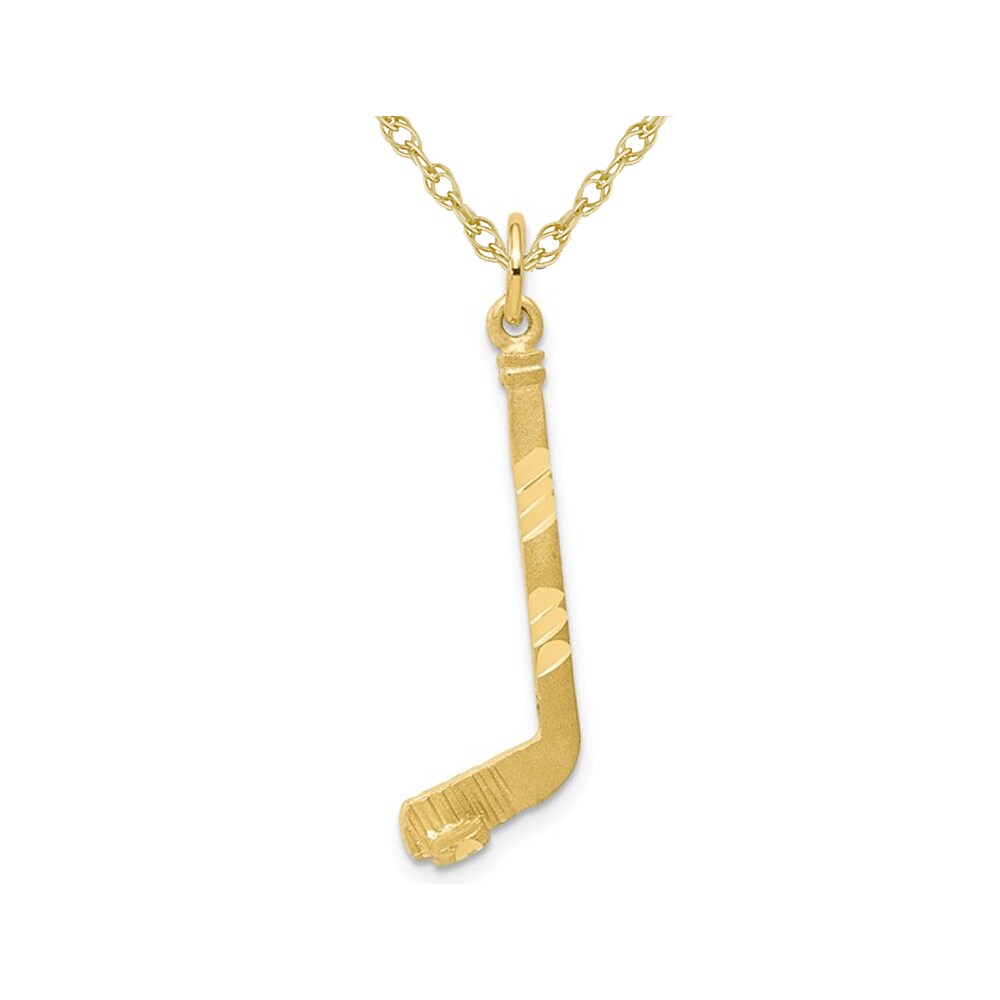 Gem And Harmony 10K Yellow Gold Hockey Stick Pendant Necklace with Chain