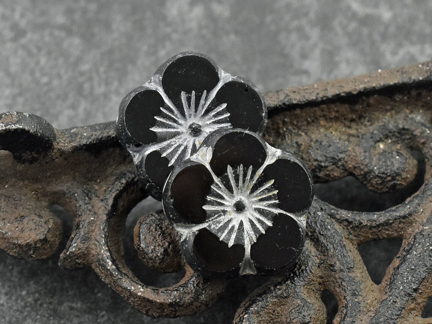 *2* 21mm Silver Washed Jet Black Hibiscus Flower Beads