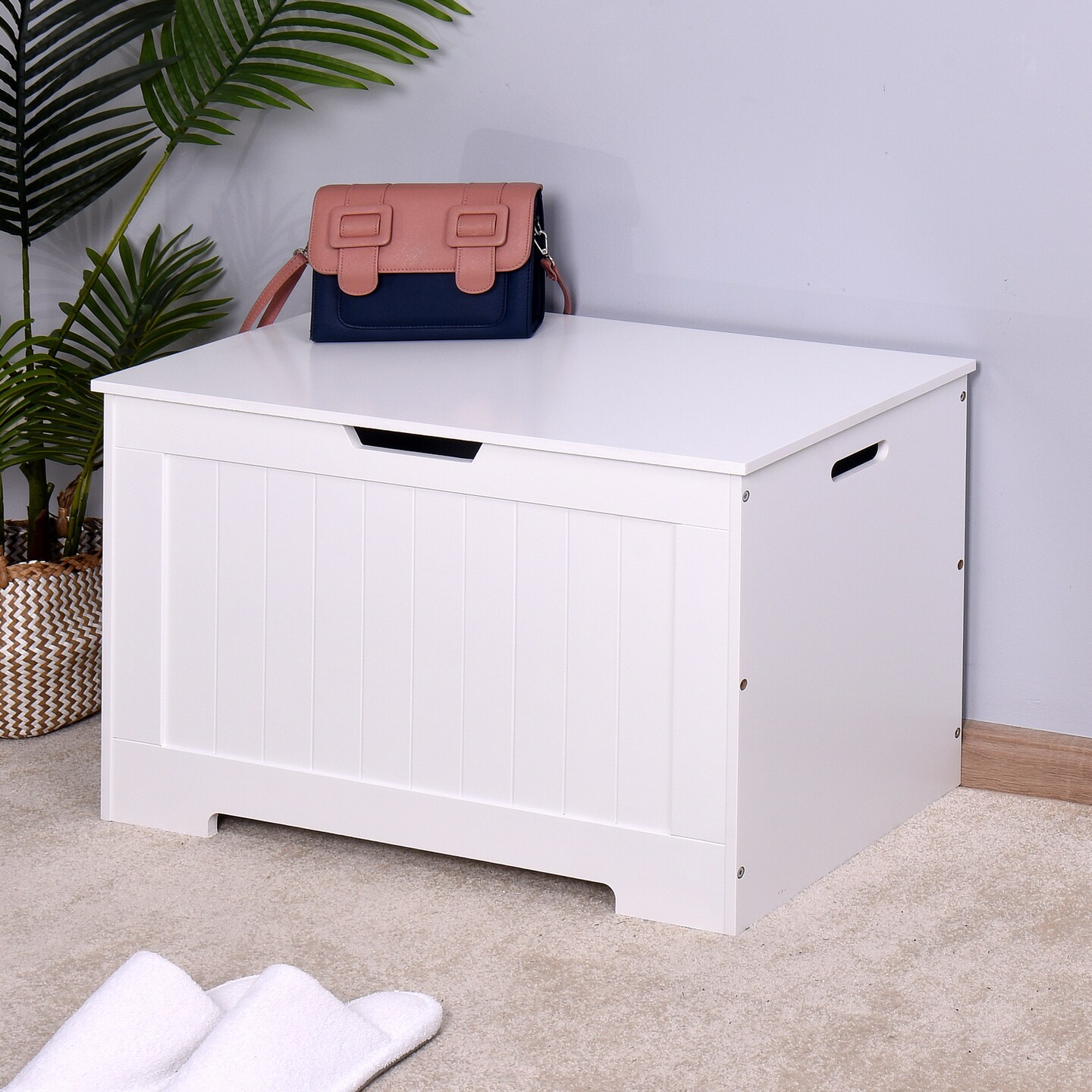 White Storage Chest/Bench with Safety Hinges | 32.9&#x27;L x 21.3&#x27;W x 4.8&#x27;H | Organize &#x26; Beautify Space