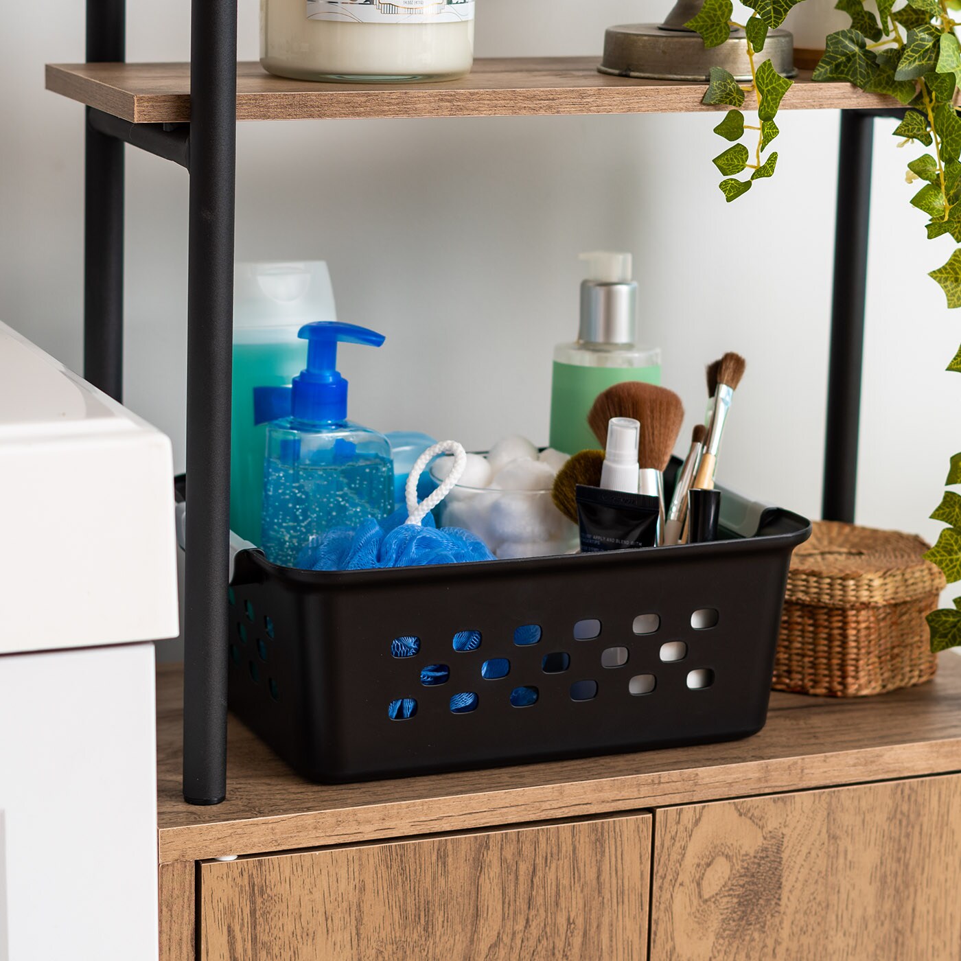 IRIS USA Plastic Storage Basket, Shelf Basket Organizer for Pantries