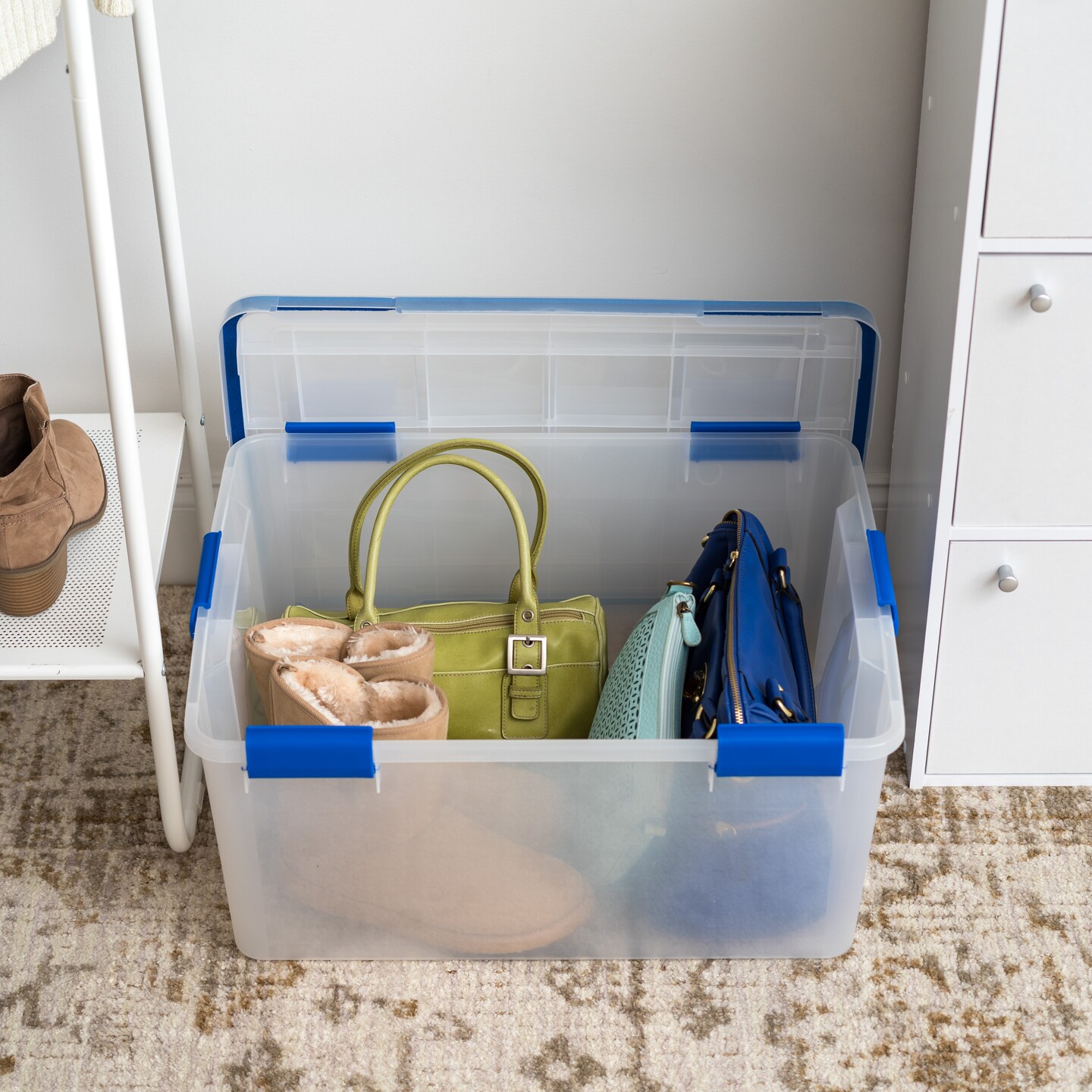 IRIS USA WEATHERPRO Plastic Storage Box with Durable Lid and Seal and Secure Latching Buckles