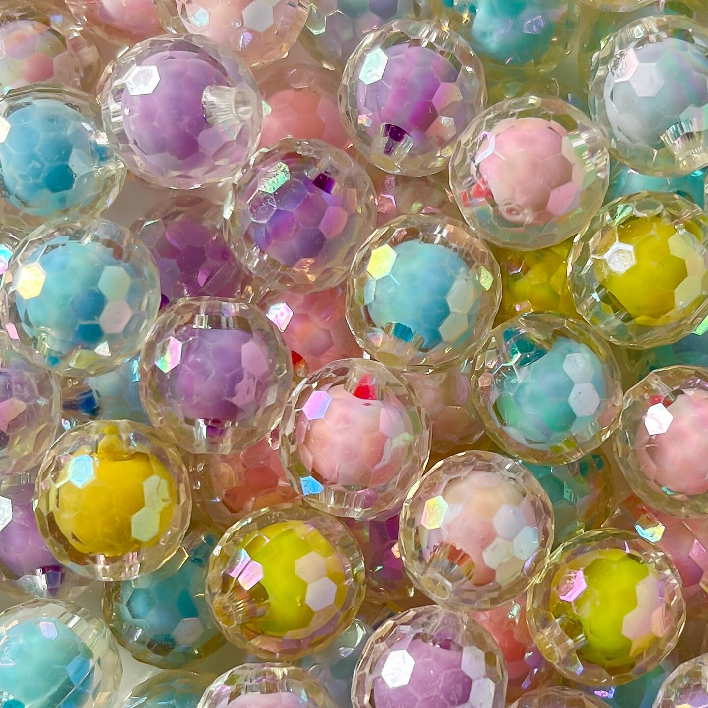 16mm Acrylic Beads 90 Pieces Shine Beads Colorful Beads Multicolor Round Beads for DIY Jewelry Making (ab Polyhedral)