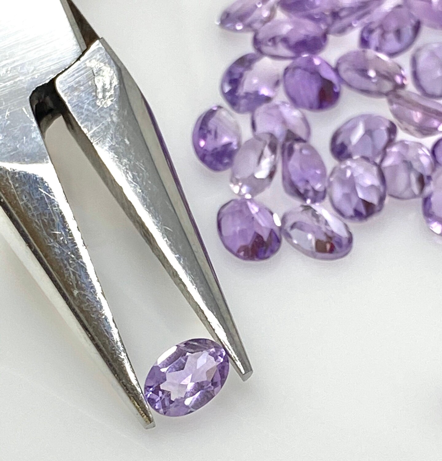 Natural Amethyst and Genuine Cut Stone, Oval Gemstones, 7mmx 5mm, Purple - 10 Pieces