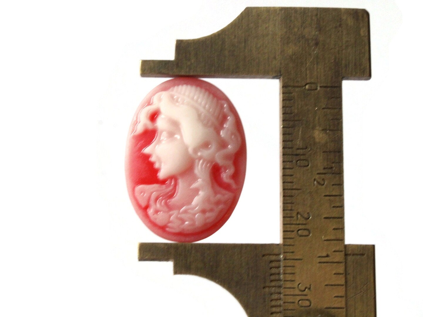 10 25mm x 18mm Red Woman&#x27;s Face Cameo Cabochons