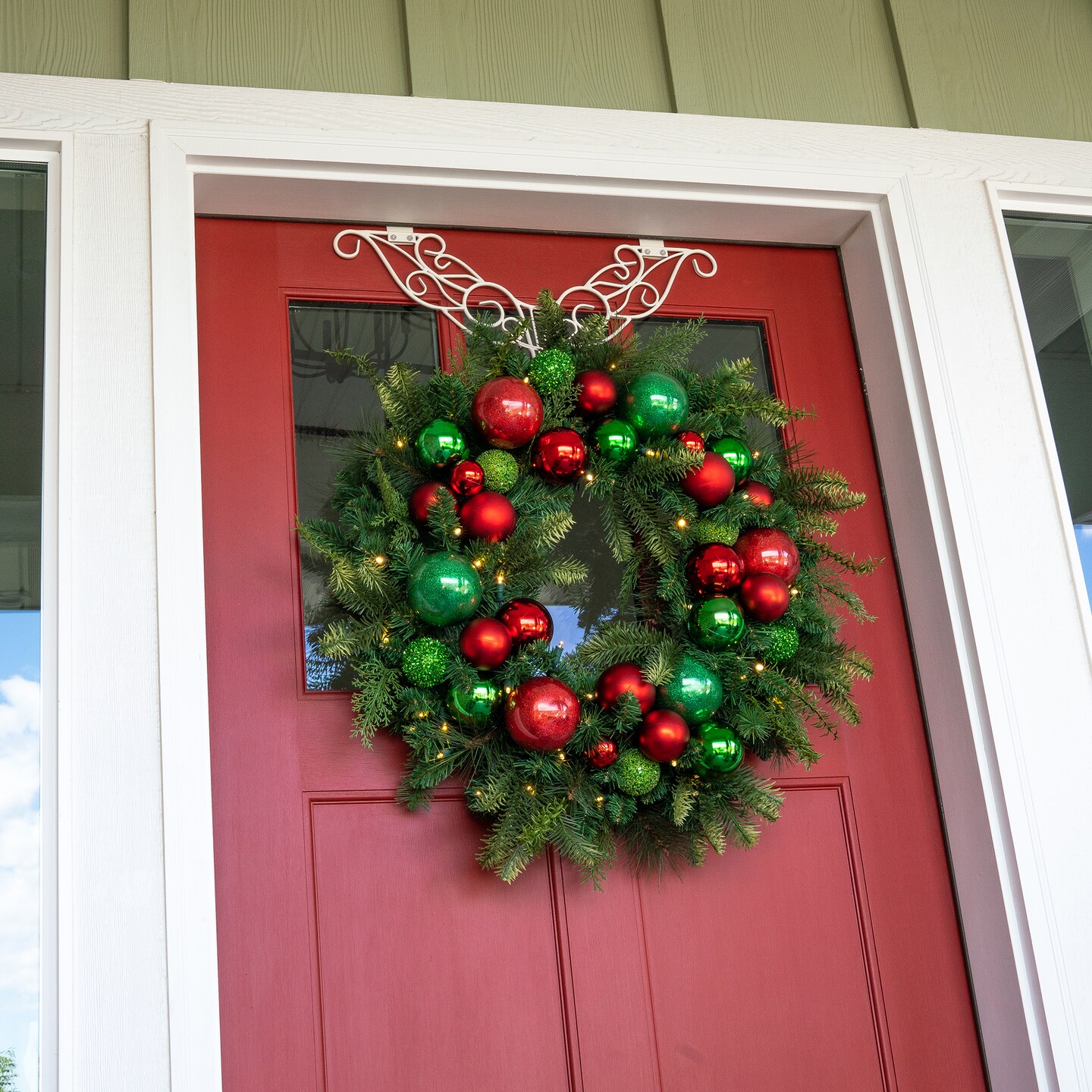 Lighted Christmas Wreath - Christmas Cheer