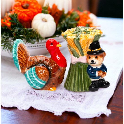 kevinsgiftshoppe Ceramic Thanksgiving Teddy Bear and Turkey Salt and Pepper Shakers   Farmhouse Kitchen Decor Fall Decor