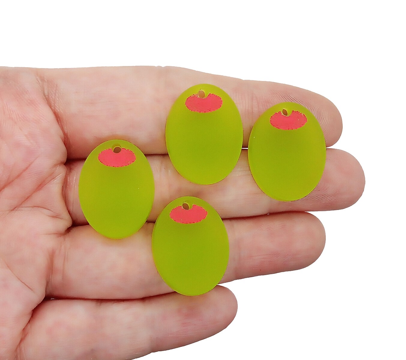 Little Olive Charms, 4 pieces, Acrylic Food Pendants, Green with Pimento, Adorabilities