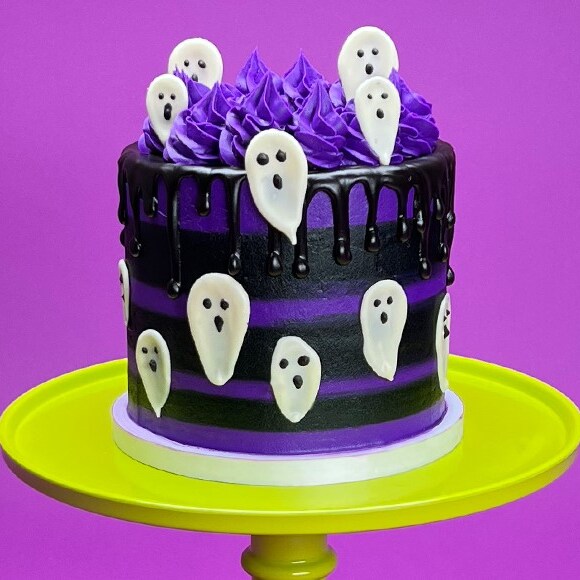 Too Cute to Spook! Satin Ice Halloween Cake