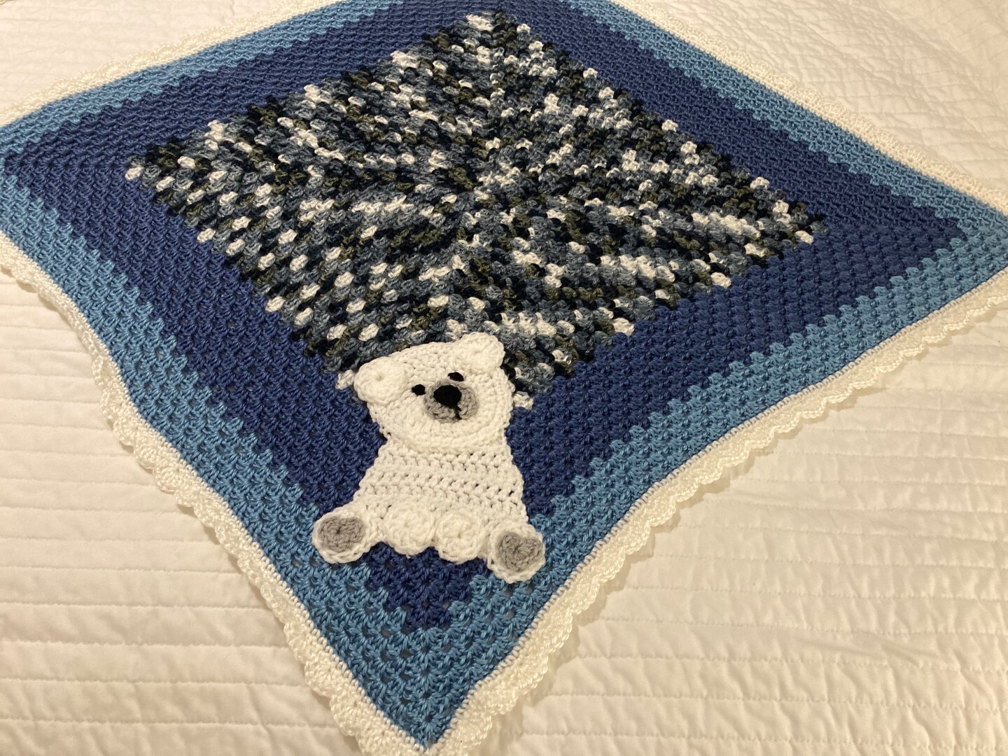 Polar bear baby blanket hot sale