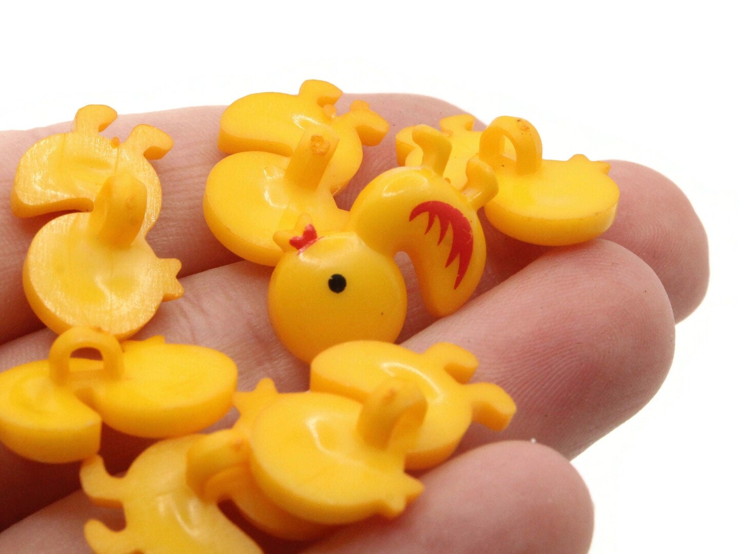 8 21mm Golden Yellow Duck Plastic Shank Bird Buttons Retro Animal Buttons