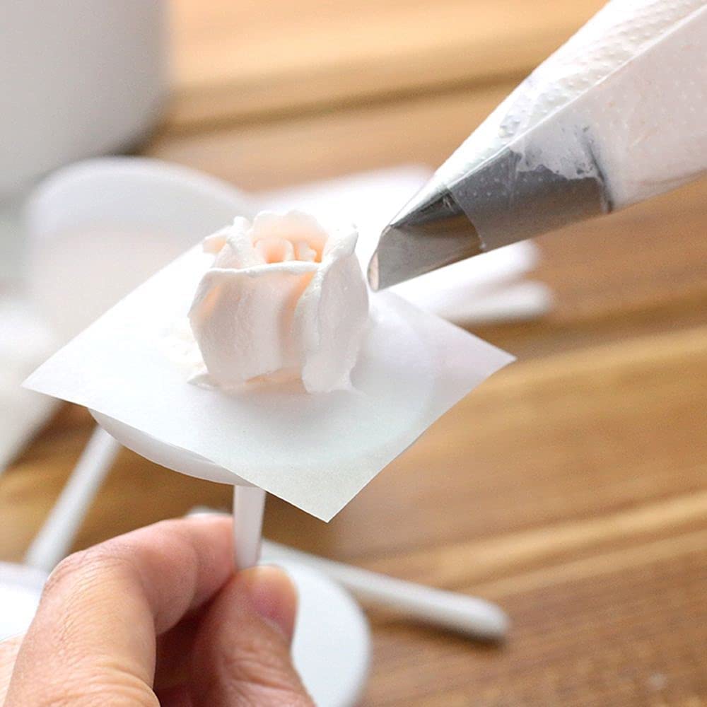 7 Pieces Cake Decorating Tips Set Cream Icing Piping Rose Nozzle Pastry Fondant Decorating Tools