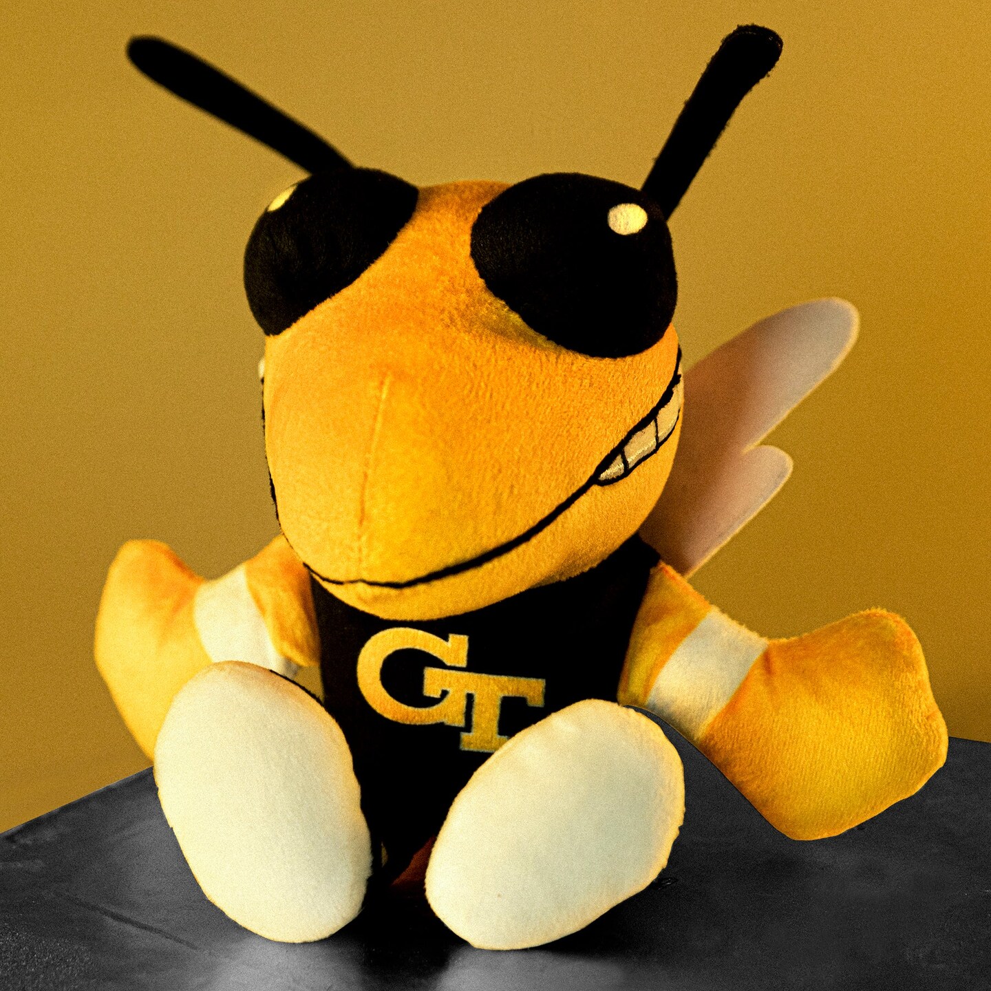 Bleacher Creatures Georgia Tech Yellow Jacket Mascot 8&#x22; Kuricha Sitting Plushies
