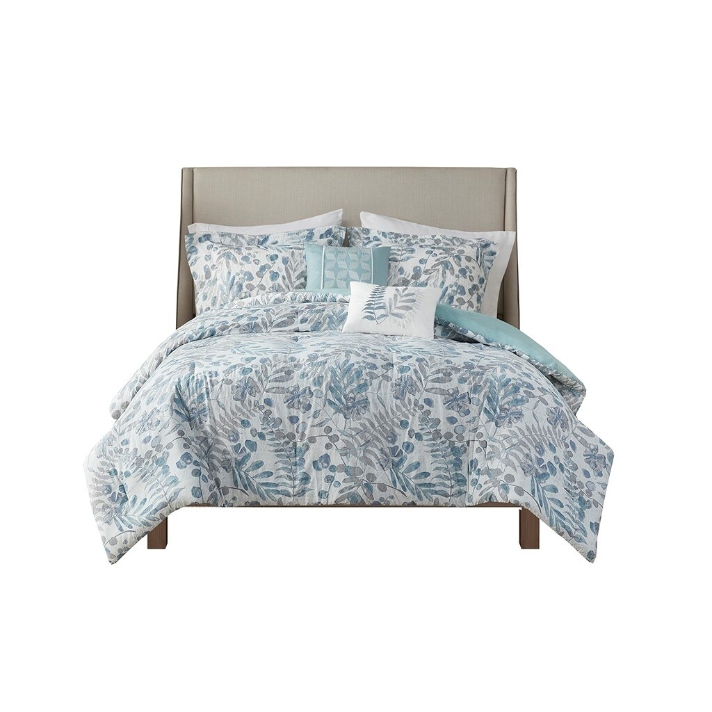 Gracie Mills Coastal Bliss Seersucker Comforter Set 5-Piece With Pillows Grace-15508
