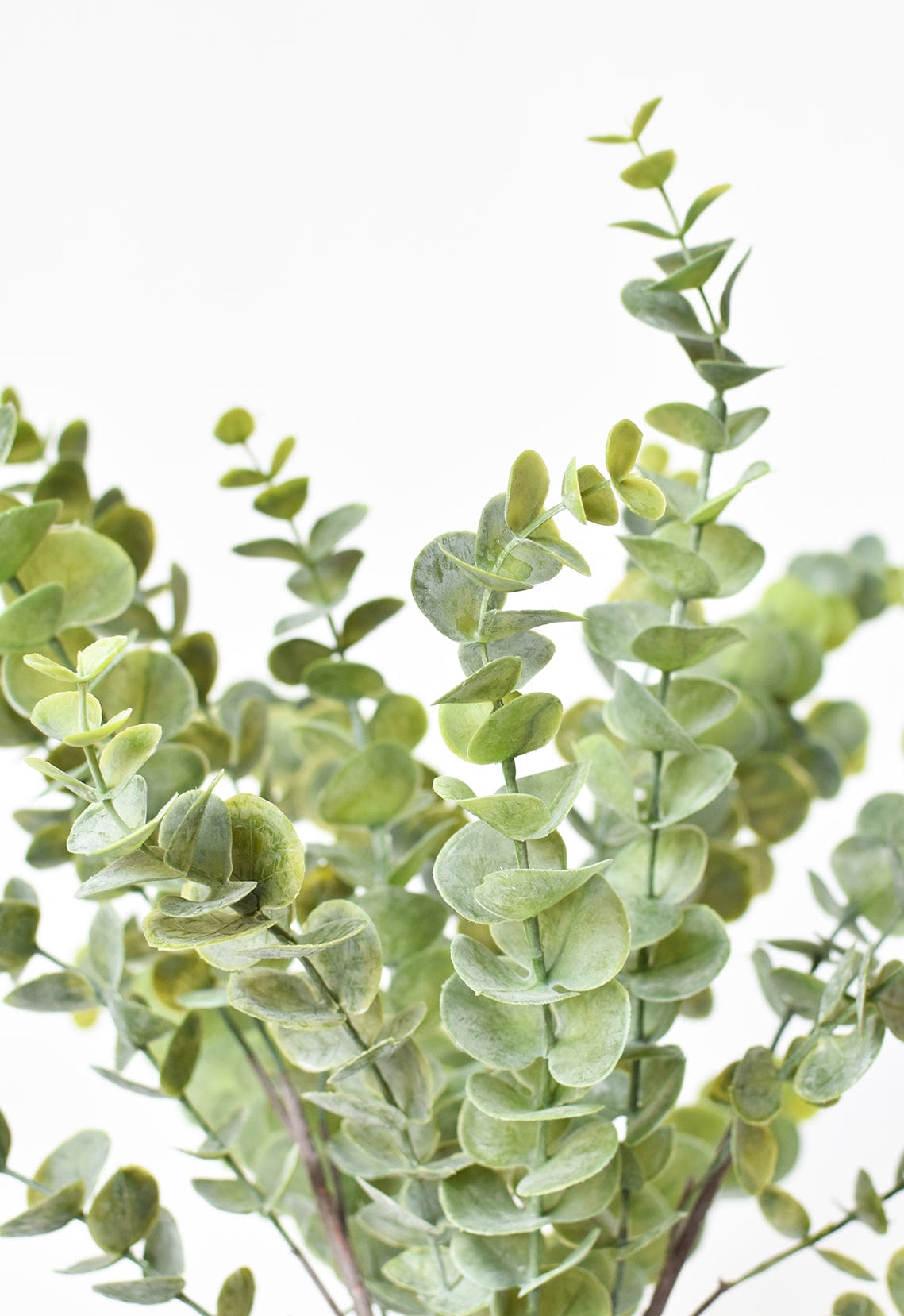 27&#x22; Faux Green Eucalyptus Bundle