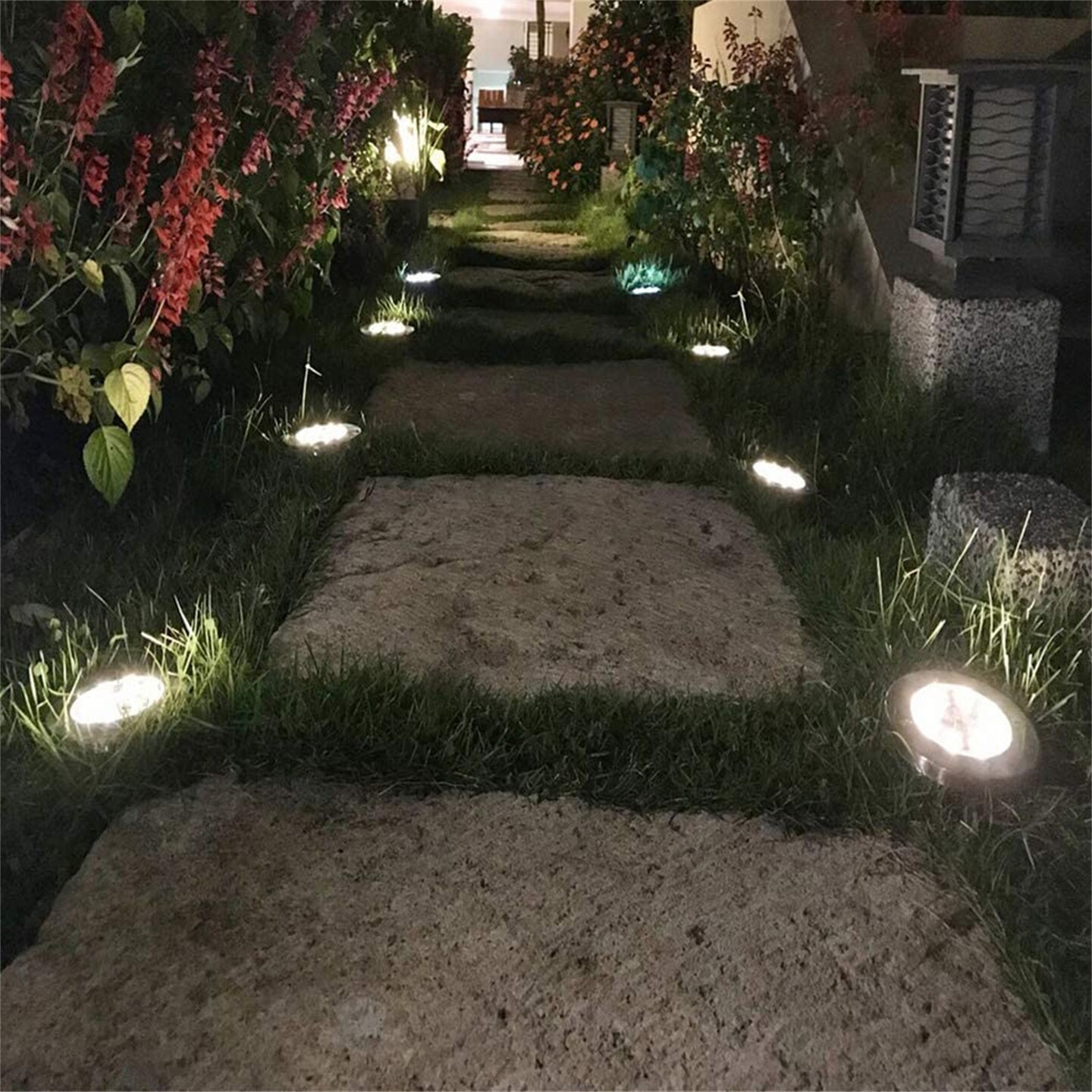 Solar Ground Lights Waterproof in-Ground Disk Lights for Garden Pathway