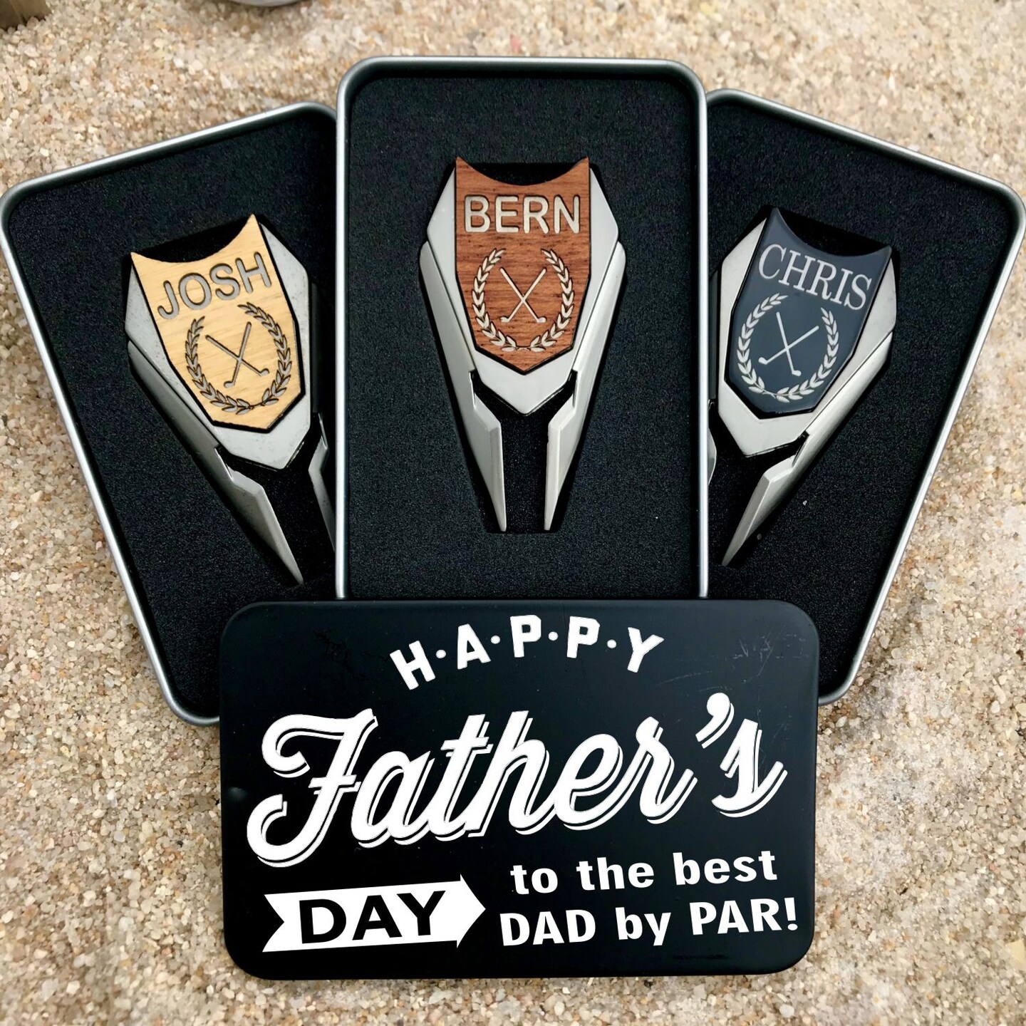 Golf Gifts for Men Personalized Golf Ball Marker Divot Tool Father's Day Gift for Dad From