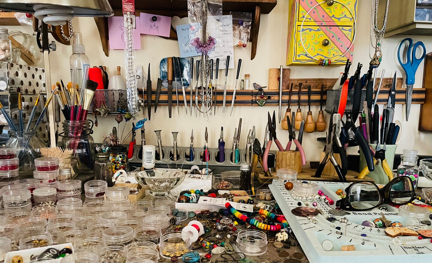 storefront banner