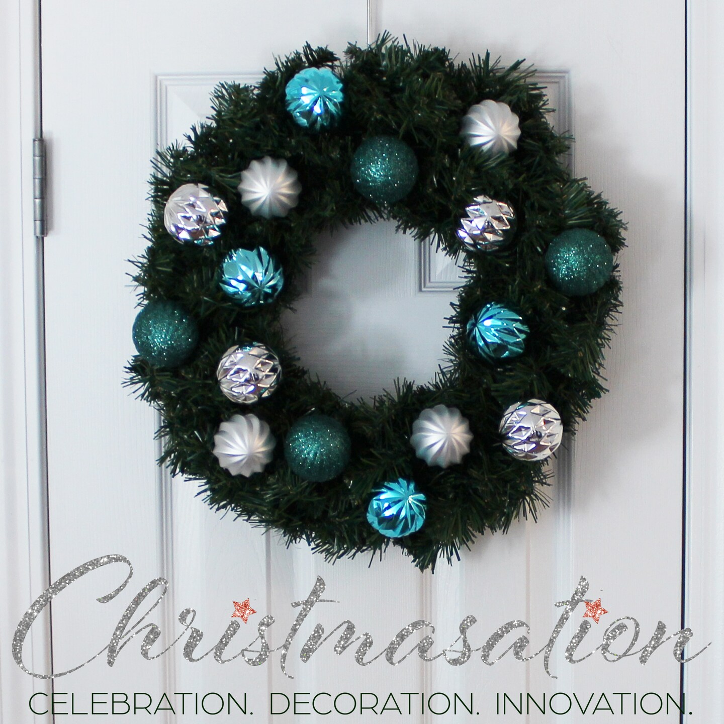 DIY Turquoise and Cobalt White Christmas Wreath * sparkle living blog