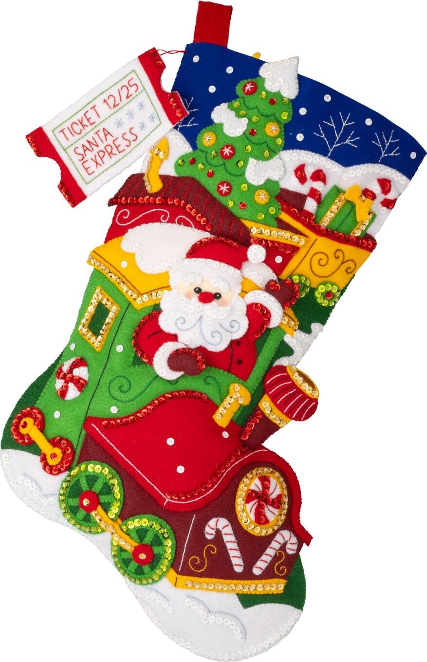  Outdoorsman Santa 18 Felt Christmas Stocking Kit