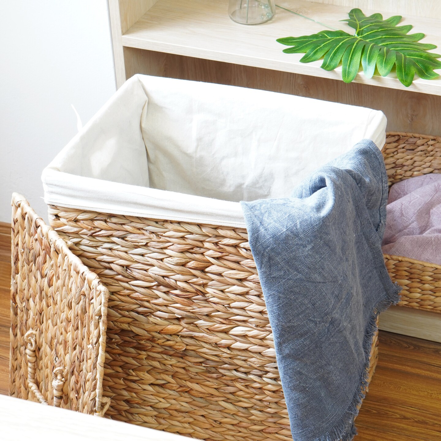 Handmade Rectangular Water Hyacinth Wicker Laundry Hamper with Lid Natural