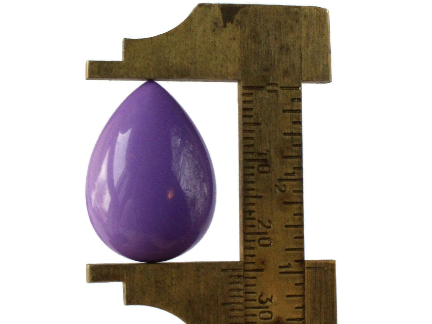 6 25mm Purple Teardrop Flat Back Vintage Lucite Cabochons