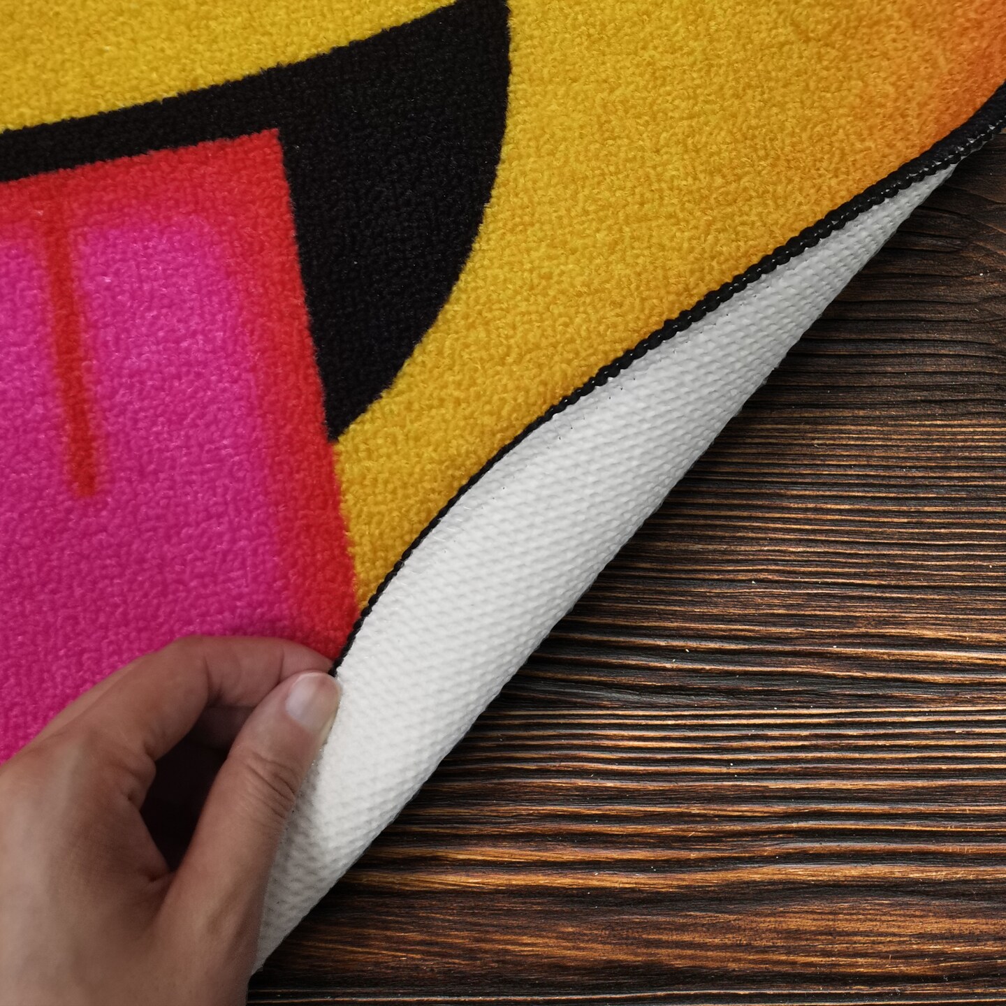 Deerlux Emoji Style Round Funny Smiley Face Kids Area Rug, Crazy Emoji Design