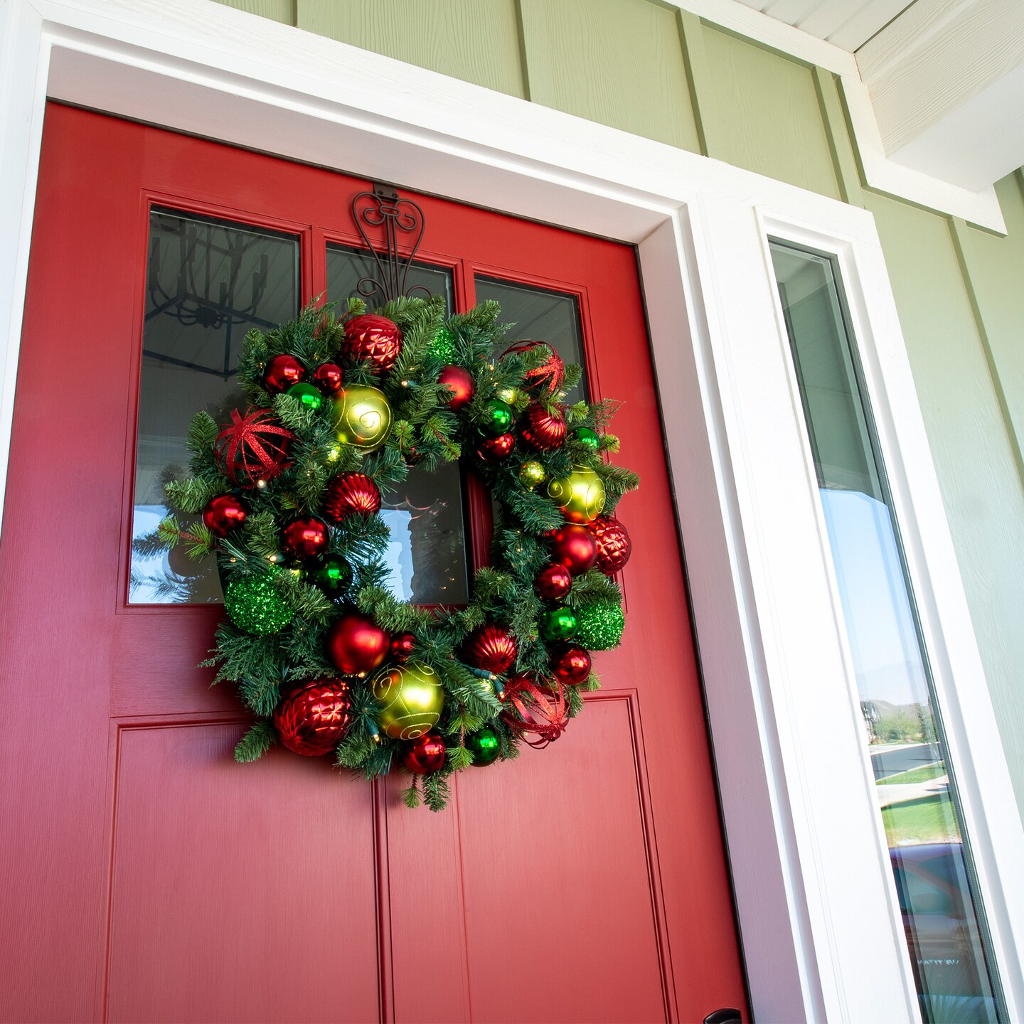 30 in. Lighted Christmas Wreath - Festive Holiday