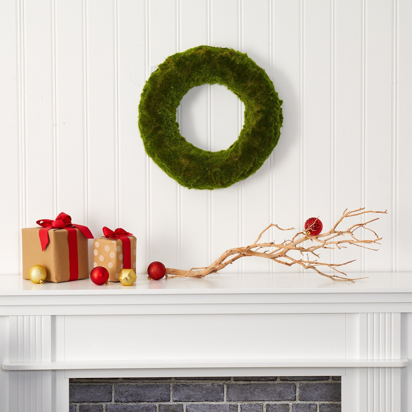 18&#x201D; Moss Artificial Green Wreath Faux Greenery Wall Door Decor