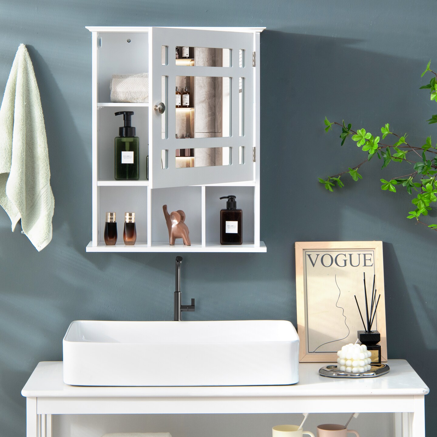 Wall Mounted Bathroom Cabinet with Mirrored Magnetic Door Holder