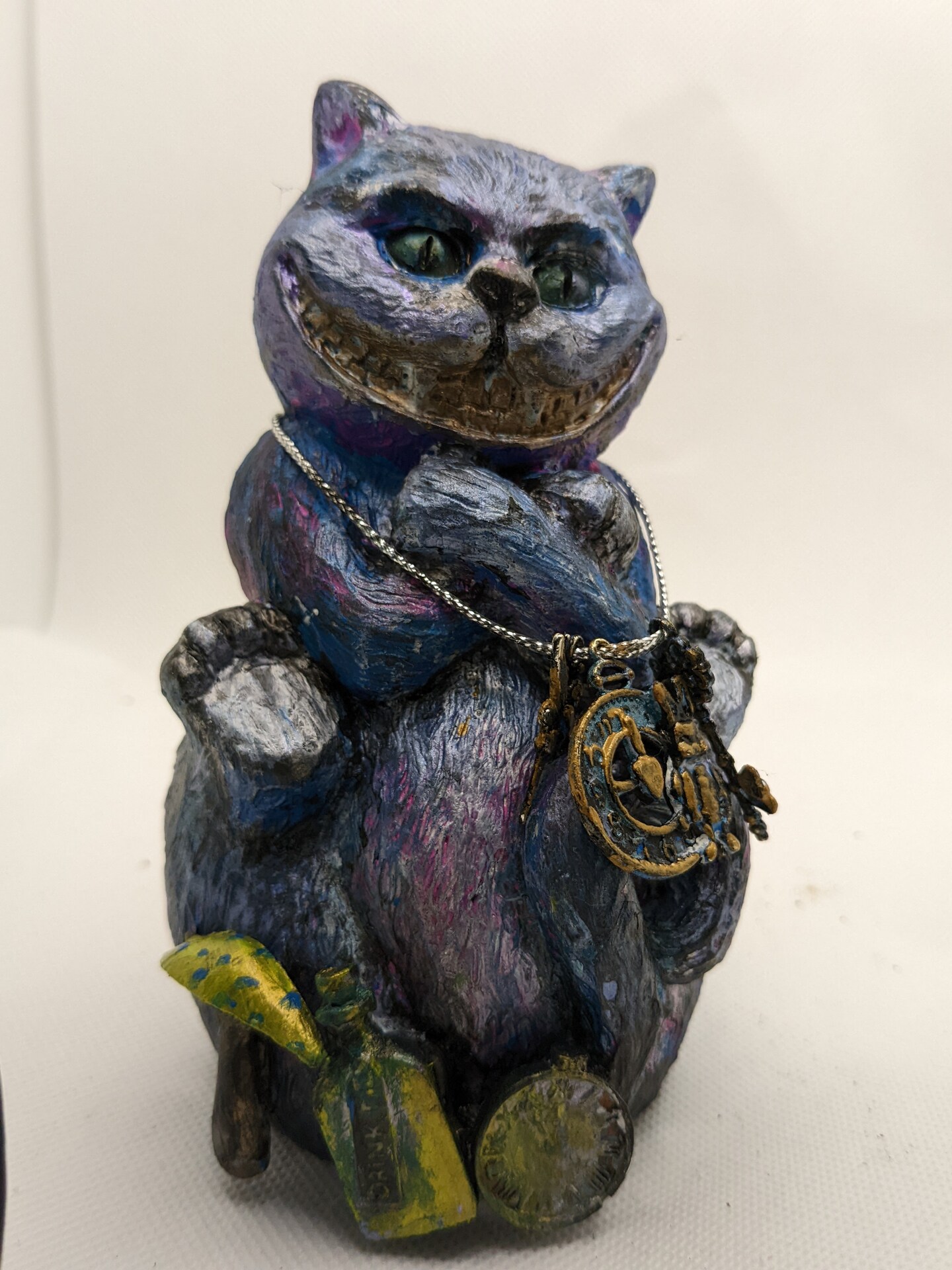 thumbnail image 2 of Cheshire Cat Alice In Wonderland Antiqued Bronze Pendant – C5862 – Choose 5, 10, Or 20 Pieces 2 of 4
